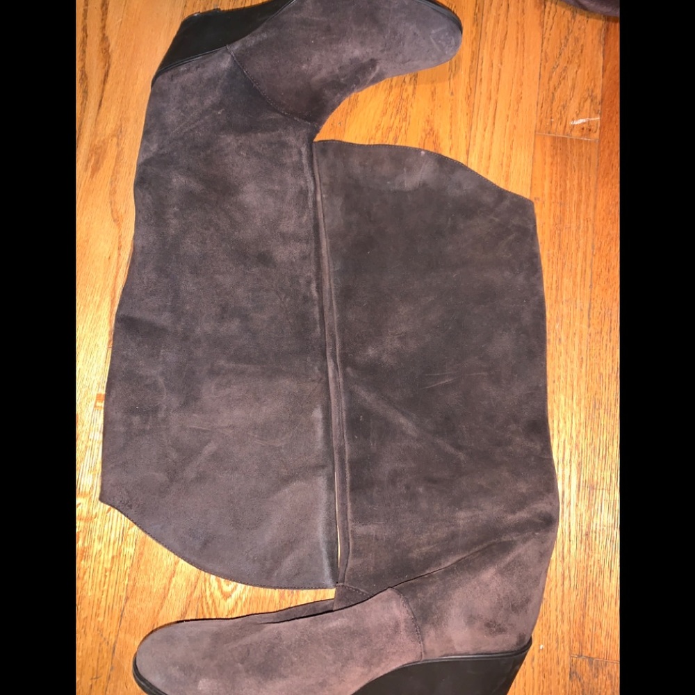 Suede wedge boots